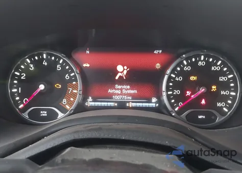 2021 Jeep Renegade Limited 4X4 from USA, damaged, VIN ZACNJDD10MPM26023